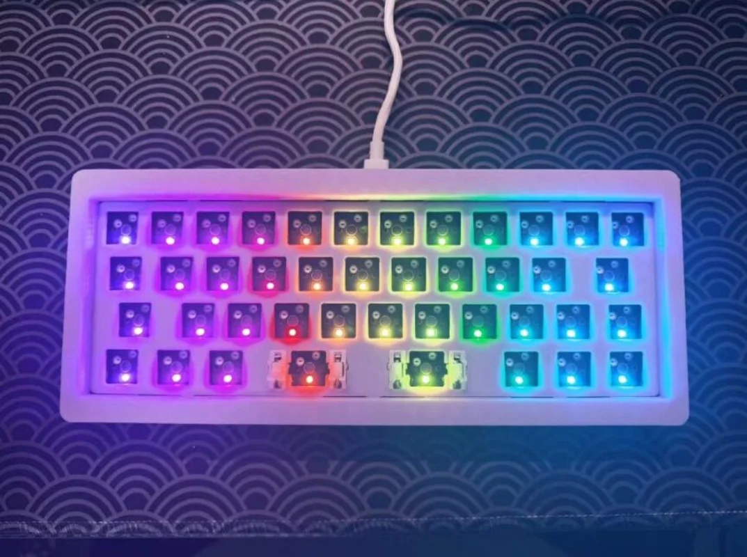 Gaming Accessories Combo - MiFuny 40% สายมินิคีย์บอร์ดชุด 42 คีย์ 3D
